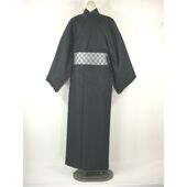 仕立上がり状態（帯は付きません）