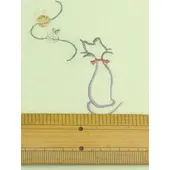 Washable Kimono with Cat Embroidery in Light Hiwagi Green | Deodorizing Fabric