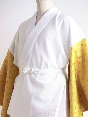 洗える二部式襦袢 水玉綸子 桜吹雪柄 辛子（無双袖） 高機能性生地使用