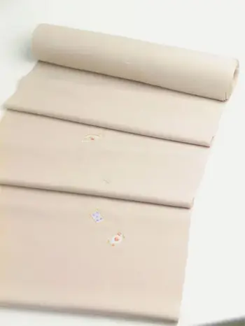 Washable Embroidered Komon Kimono – Playing Cards, Beige | Shine Up Photocatalytic Deodorizing Fabric