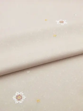 洗える着物 刺繍小紋 白茶色 光触媒消臭 雪
