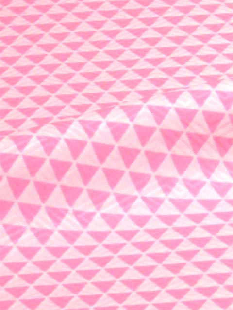 洗える長襦袢 白地にピンク　うろこ