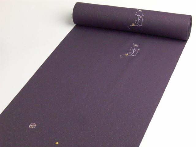 洗える着物 刺繍小紋 猫柄 葡萄紫色 光触媒消臭