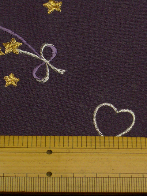 洗える着物 刺繍小紋 スイーツ柄 葡萄紫色