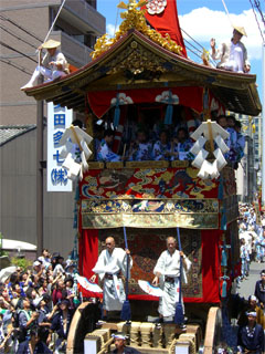 祇園祭長刀鉾アップ